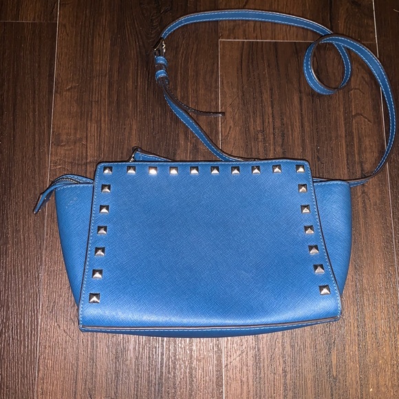 Michael Kors Selma Leather Crossbody - Picture 2 of 3